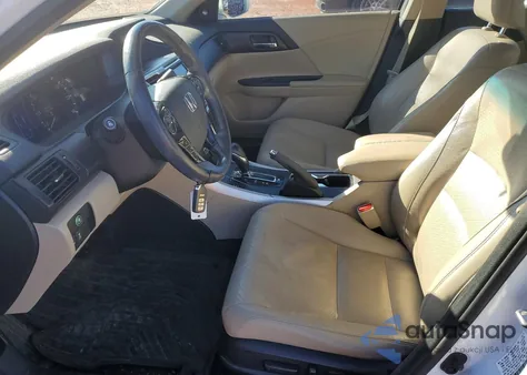 2015 Honda Accord Hybrid Exl z USA, uszkodzony, nr VIN 1HGCR6F57FA008254